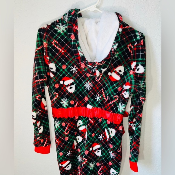 Derek Heart Women's Christmas Present Pajamas Union Suit M Christmas Onesie - Picture 8 of 9